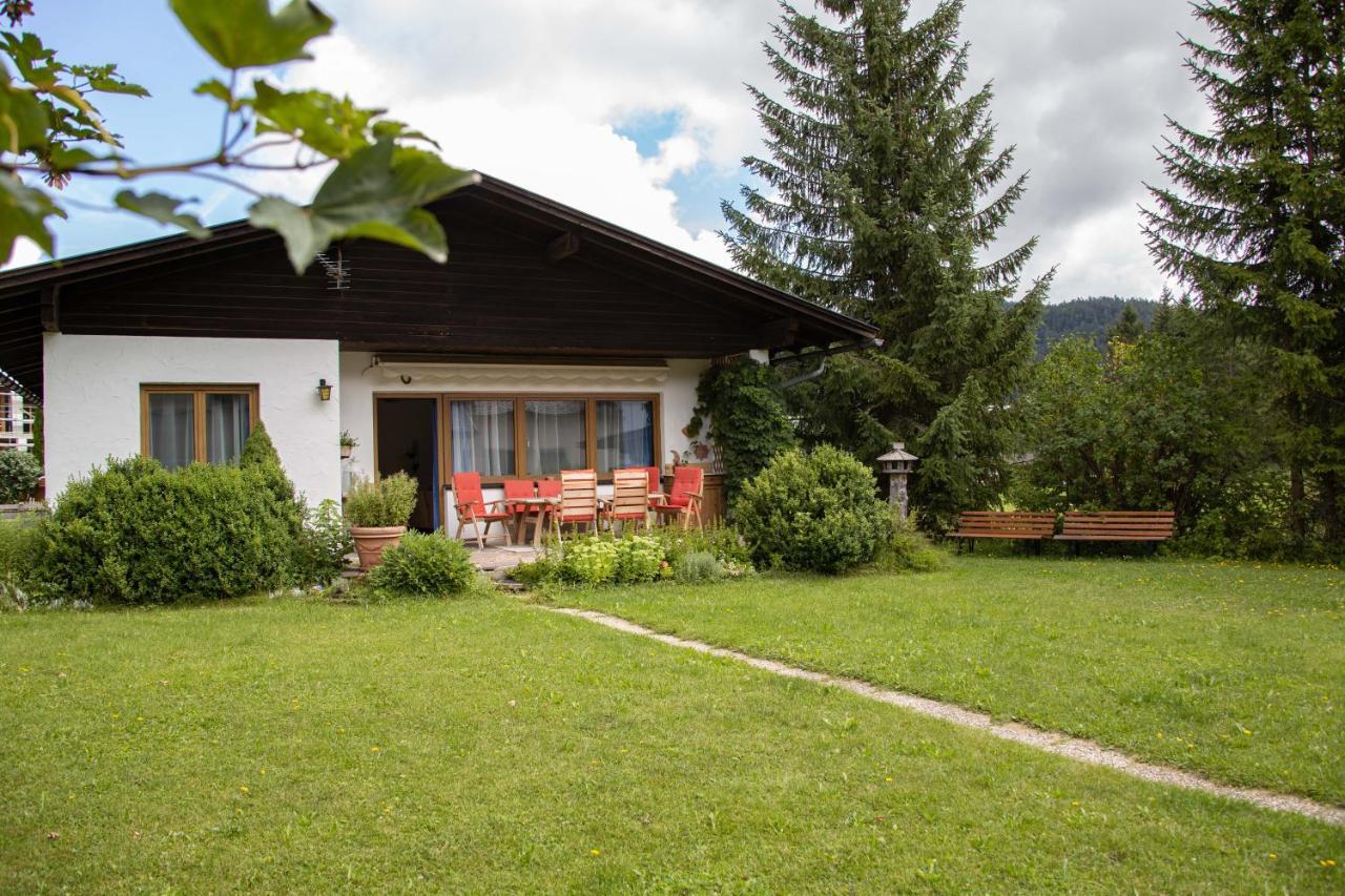 Forellenhof Appartements & Grossmutters Bungalow Leutasch Exterior photo