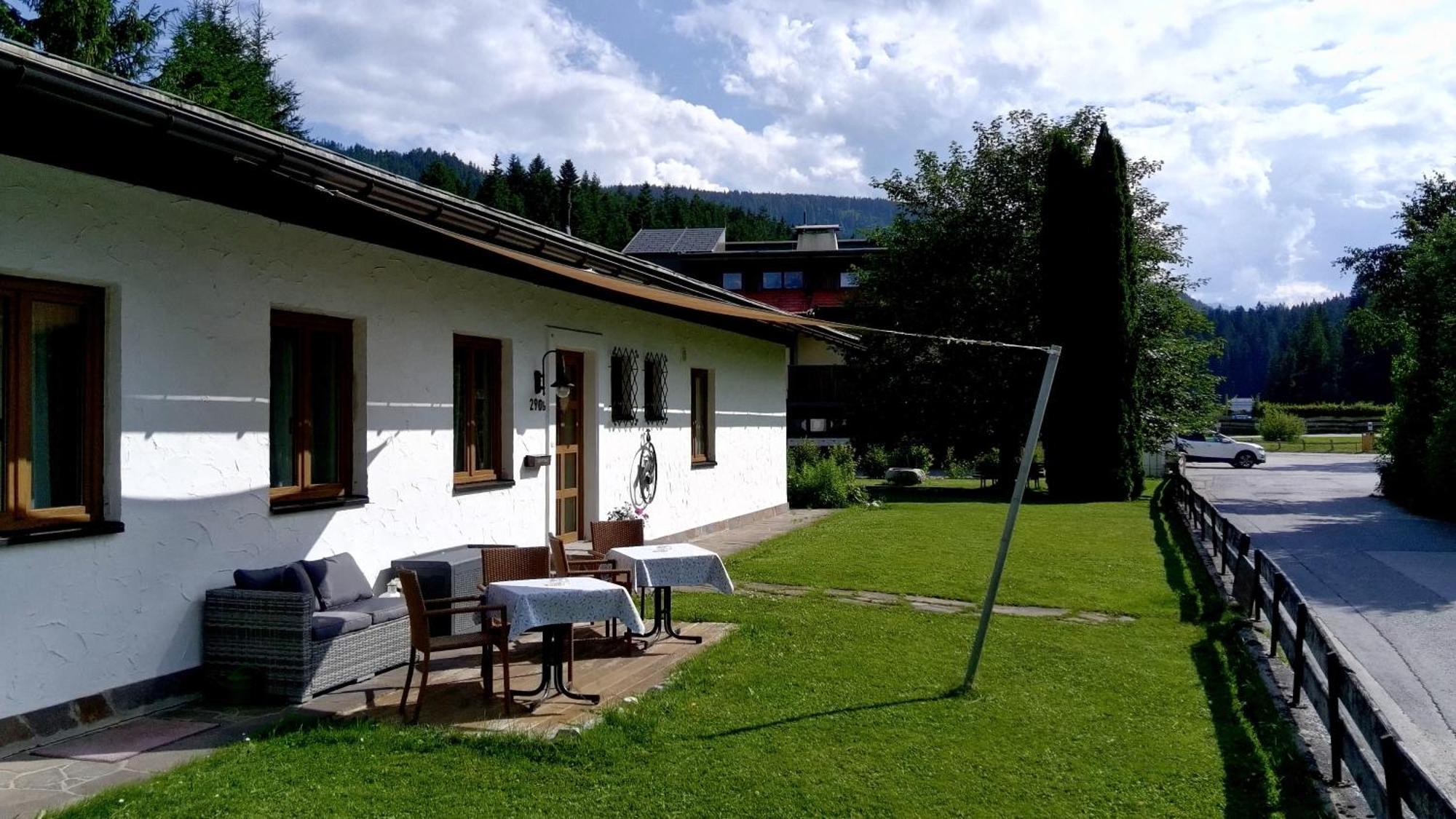 Forellenhof Appartements & Grossmutters Bungalow Leutasch Exterior photo